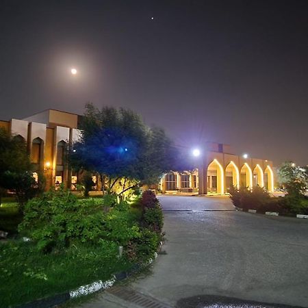 Basrah International Airport Hotel Екстериор снимка