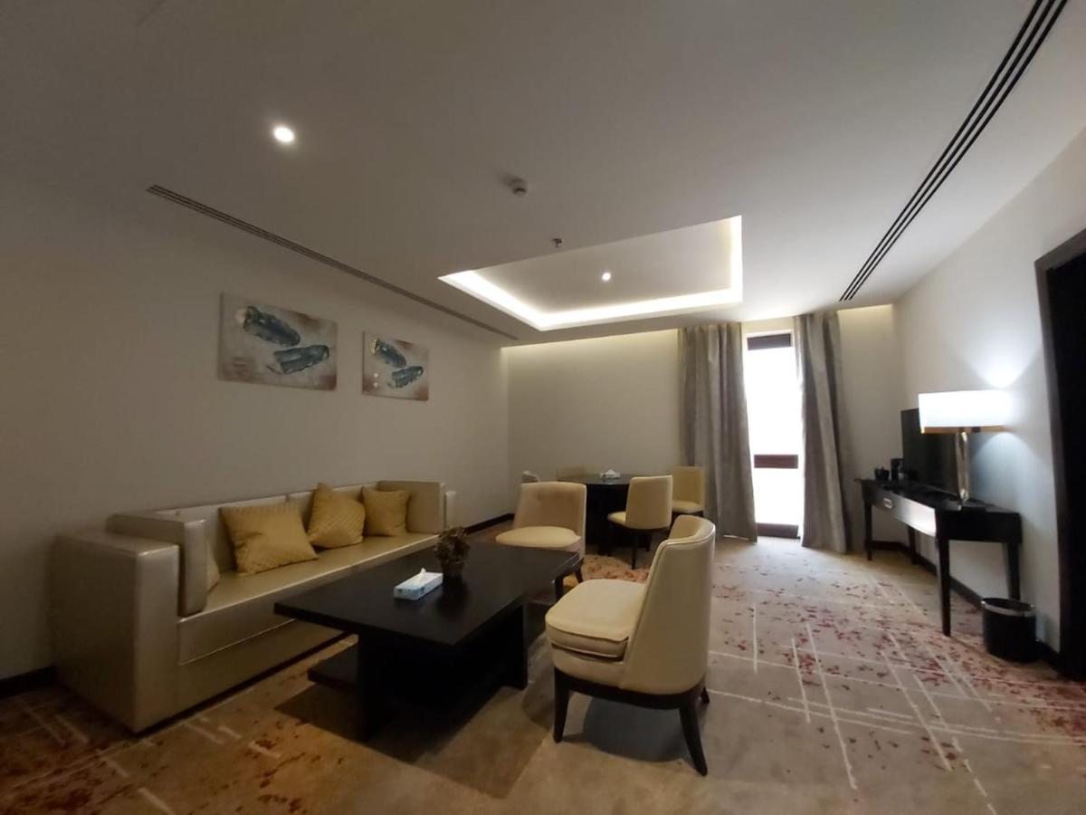 Basrah International Airport Hotel Екстериор снимка