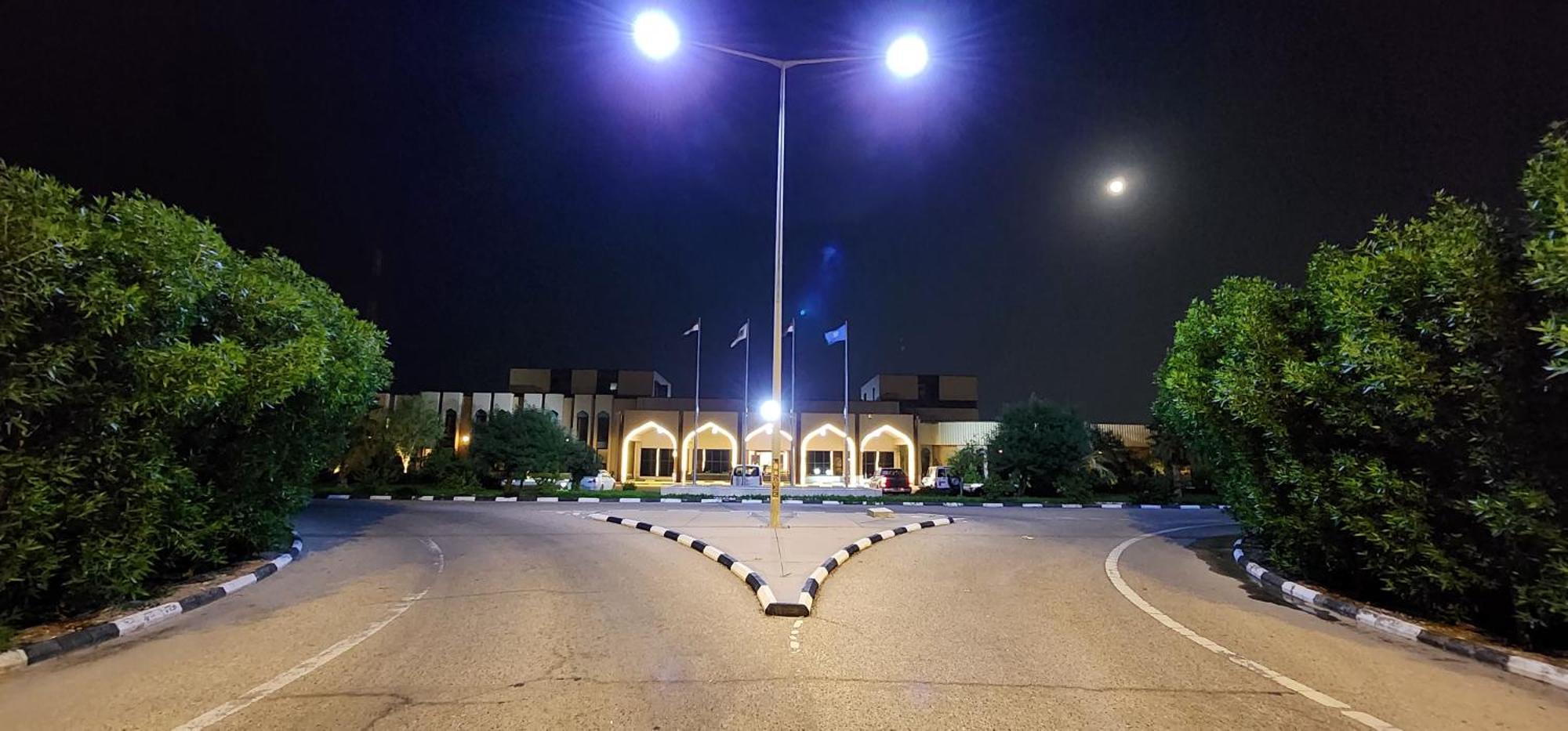 Basrah International Airport Hotel Екстериор снимка